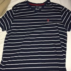 Polo v-neck tee